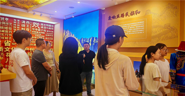 探寻非遗根脉 馆校协同育人——西北师大师生走进省文化艺术档案馆