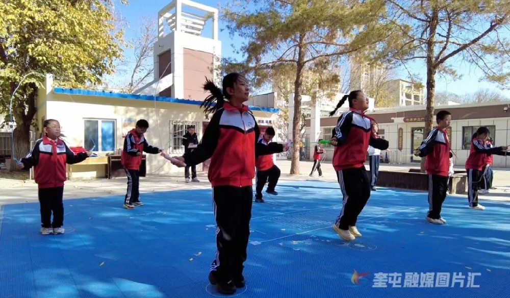 【学在奎城·育见未来】AI赋能体育课堂 智慧操场点亮校园